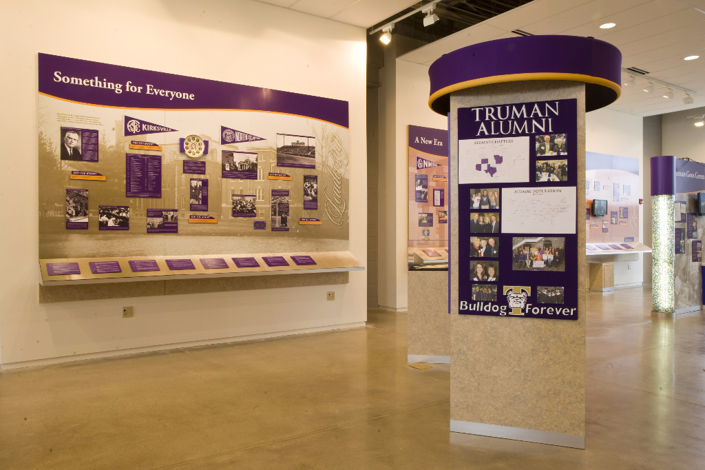 Ruth W. Towne Museum - Truman Photo Gallery